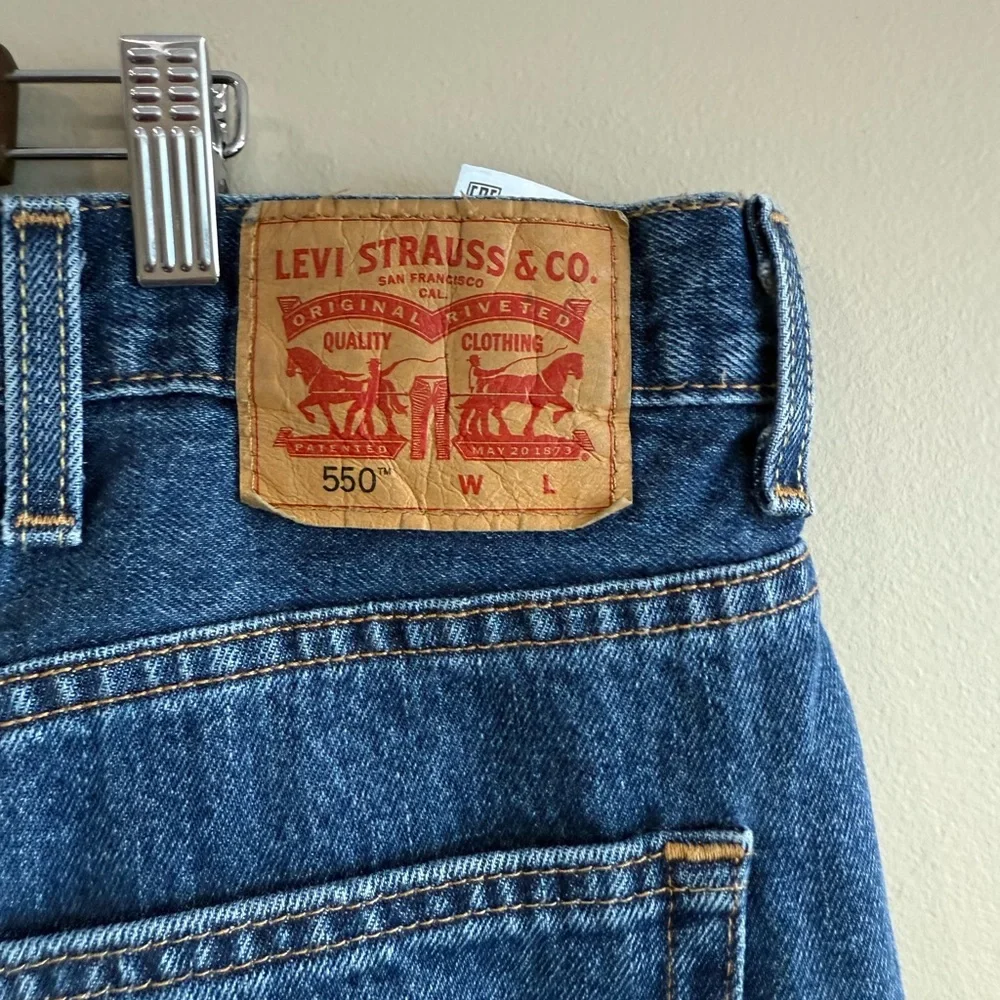 NEW Levi's 550 Blue Relaxed Fit Jeans 46X29 Denim